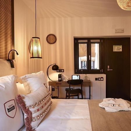 Hotel Santo Cristo La Ciudadela Marbellac Extérieur photo